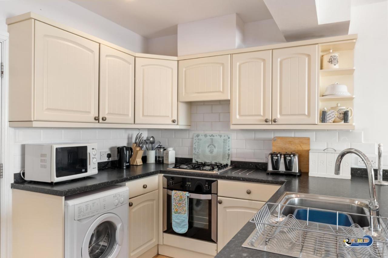 Kilmore - Beach Front House, Direct Beach Access, Spectacular Sea Views Saundersfoot Exterior foto